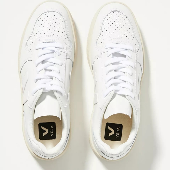 Veja V-10 Leather Sneakers - Picture 5 of 16